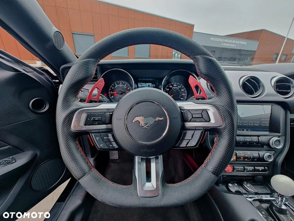 Ford Mustang 5.0 V8 GT - 7