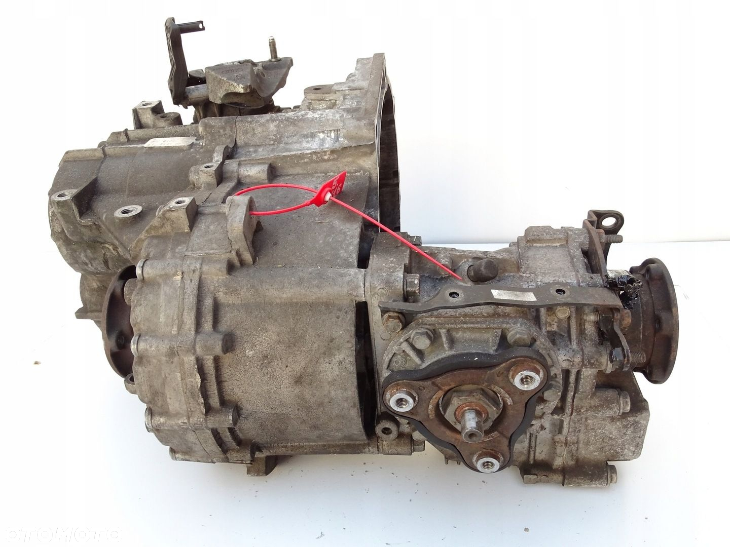 SKRZYNIA BIEGÓW MPG 2.0 TFSI QUATTRO MANUAL AUDI Q3 8U - 4