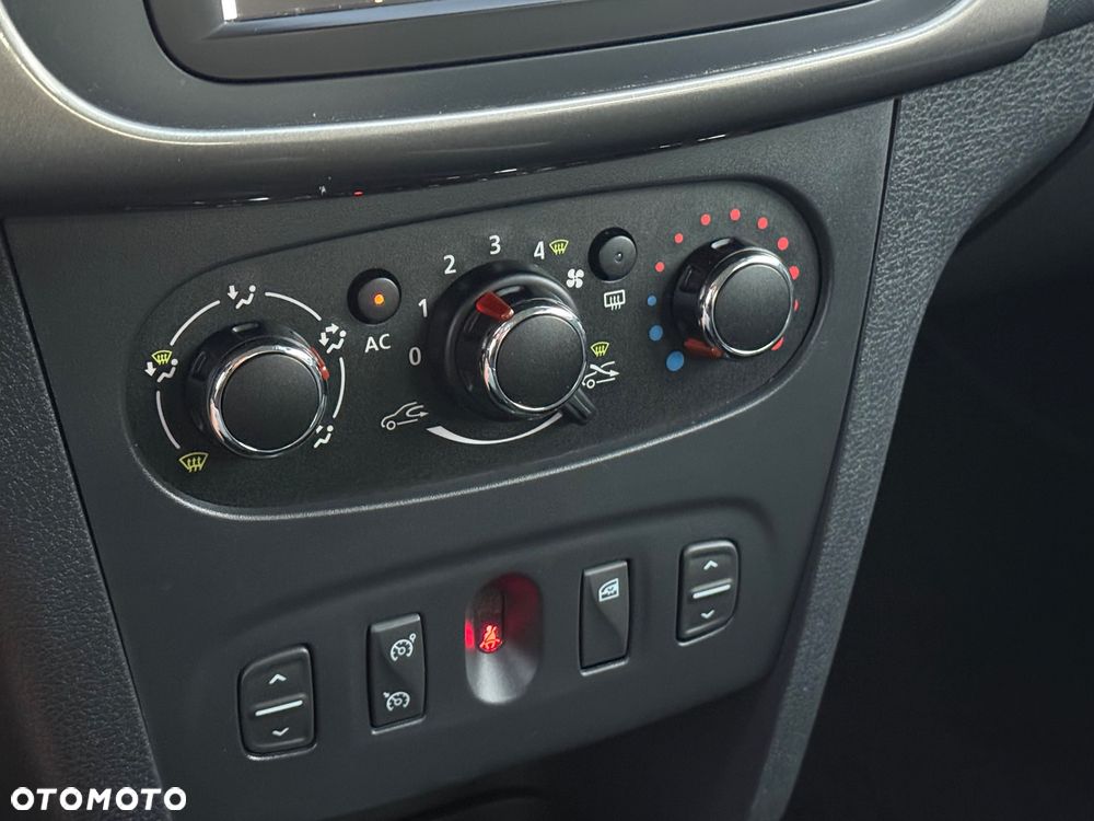 Dacia Sandero Stepway TCe 90 (S&S) Prestige - 27