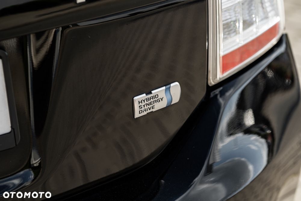 Toyota Prius 1.8 HSD Premium - 12