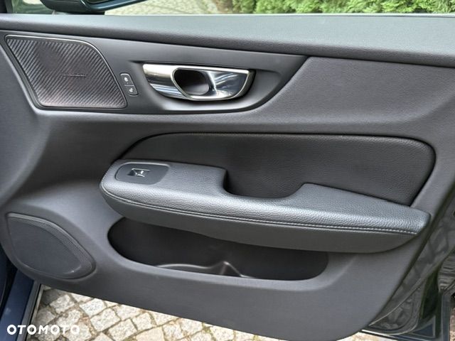 Volvo V60 B4 D Geartronic Inscription - 25