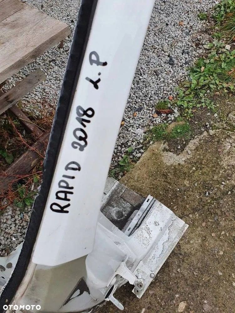 Skoda Rapid 2018 Przód lewa Ćwiartka przednia podłuznica fartuch - 6