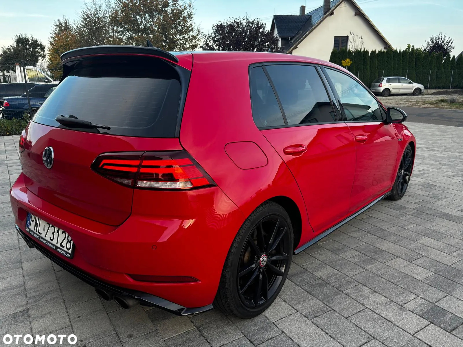 Volkswagen Golf R 4Motion (BlueMotion Technology) DSG - 2