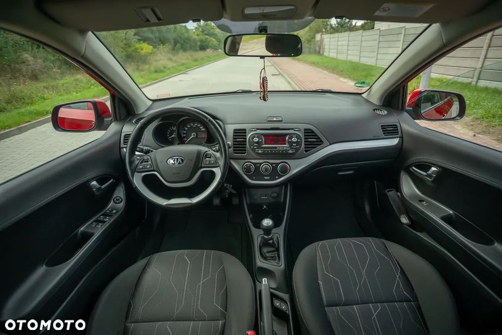 Kia Picanto 1.0 Dream Team Edition - 29