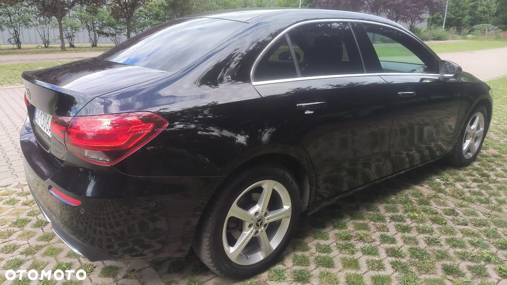 Mercedes-Benz Klasa A 180 d 8G-DCT - 4