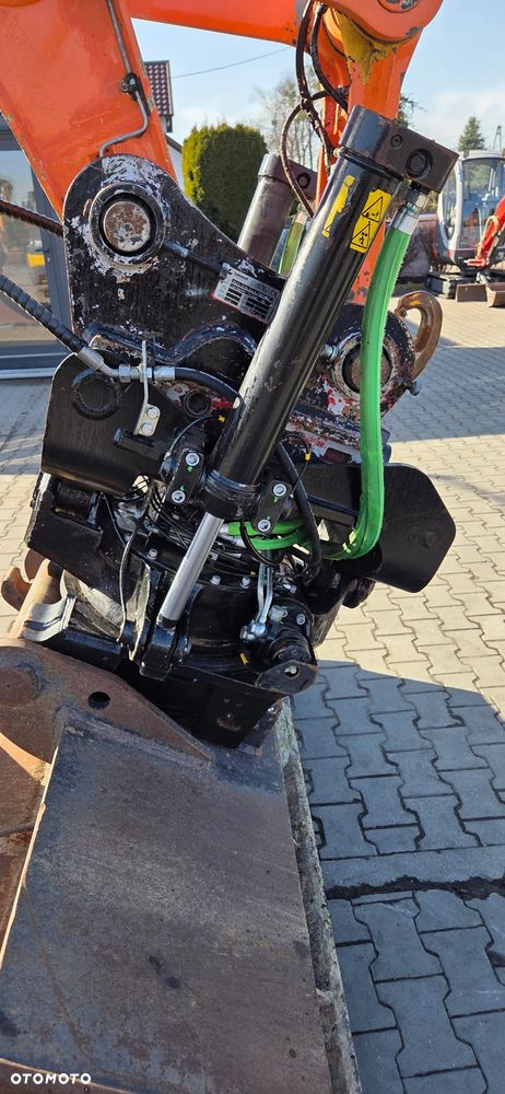 Hitachi <<Koparka Hitachi ZX225USLC-3 ROTO Steelwirst z 2022 roku na podwójnym złączu 3łyżki+widły!>> - 9