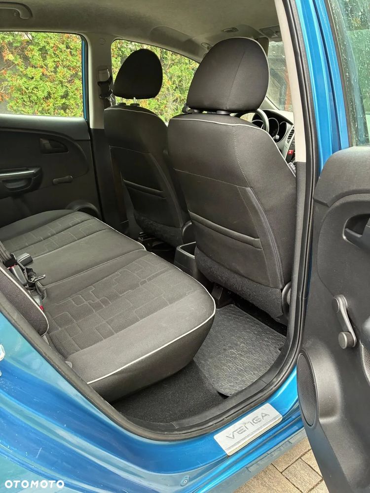 Kia Venga 1.6 M - 12