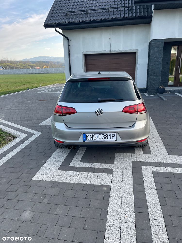Volkswagen Golf 2.0 BlueTDI Highline - 5