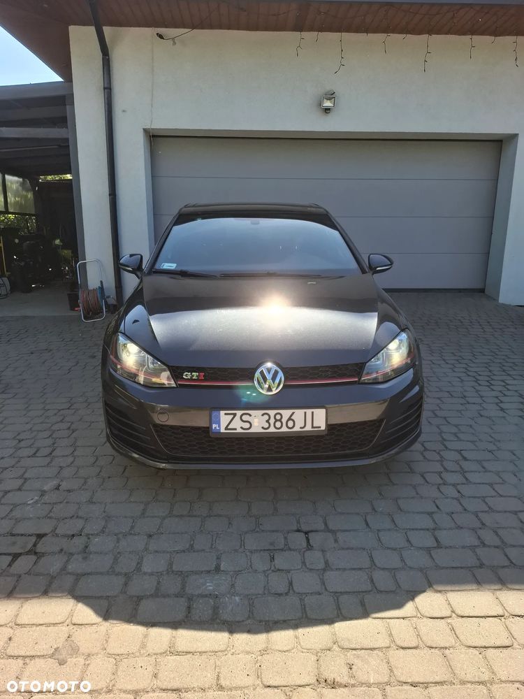 Volkswagen Golf 2.0 TSI BMT GTI DSG - 3
