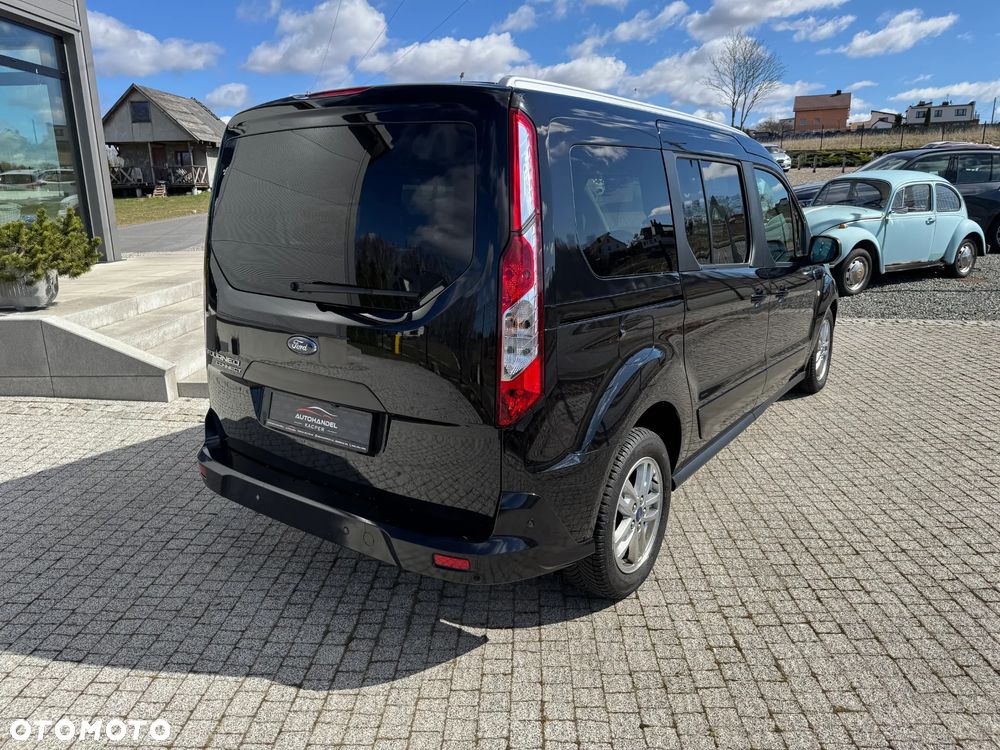 Ford Tourneo Connect Grand - 8
