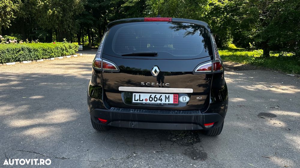 Renault Scenic - 17
