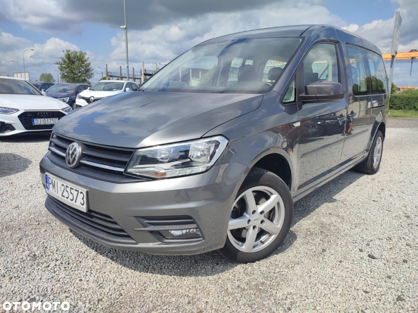 Volkswagen Caddy - 2