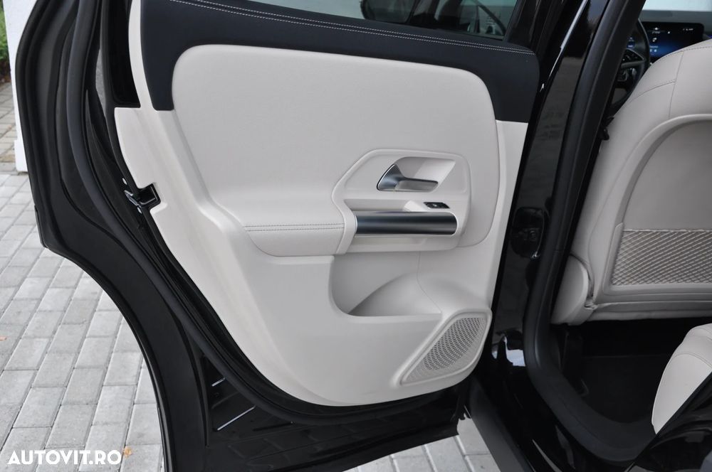 Mercedes-Benz GLA 200 d 4MATIC Aut. - 27