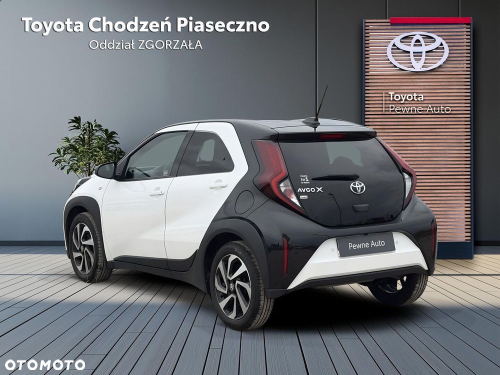 Toyota Aygo X 1.0 VVT-i Style CVT - 4