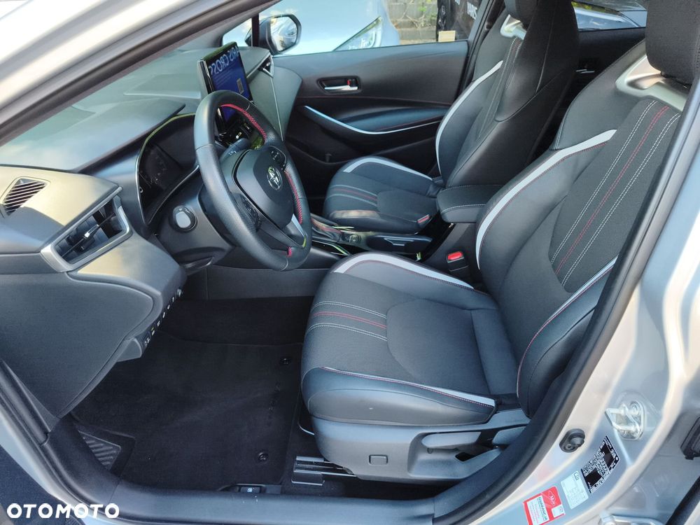 Toyota Corolla 1.8 Hybrid GR Sport Dynamic - 15