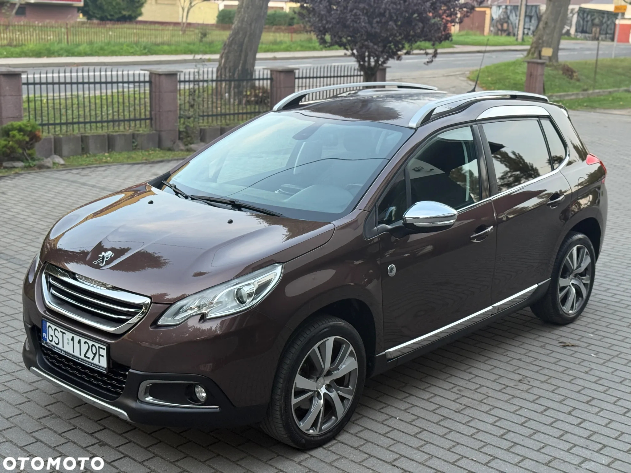 Peugeot 2008 - 10