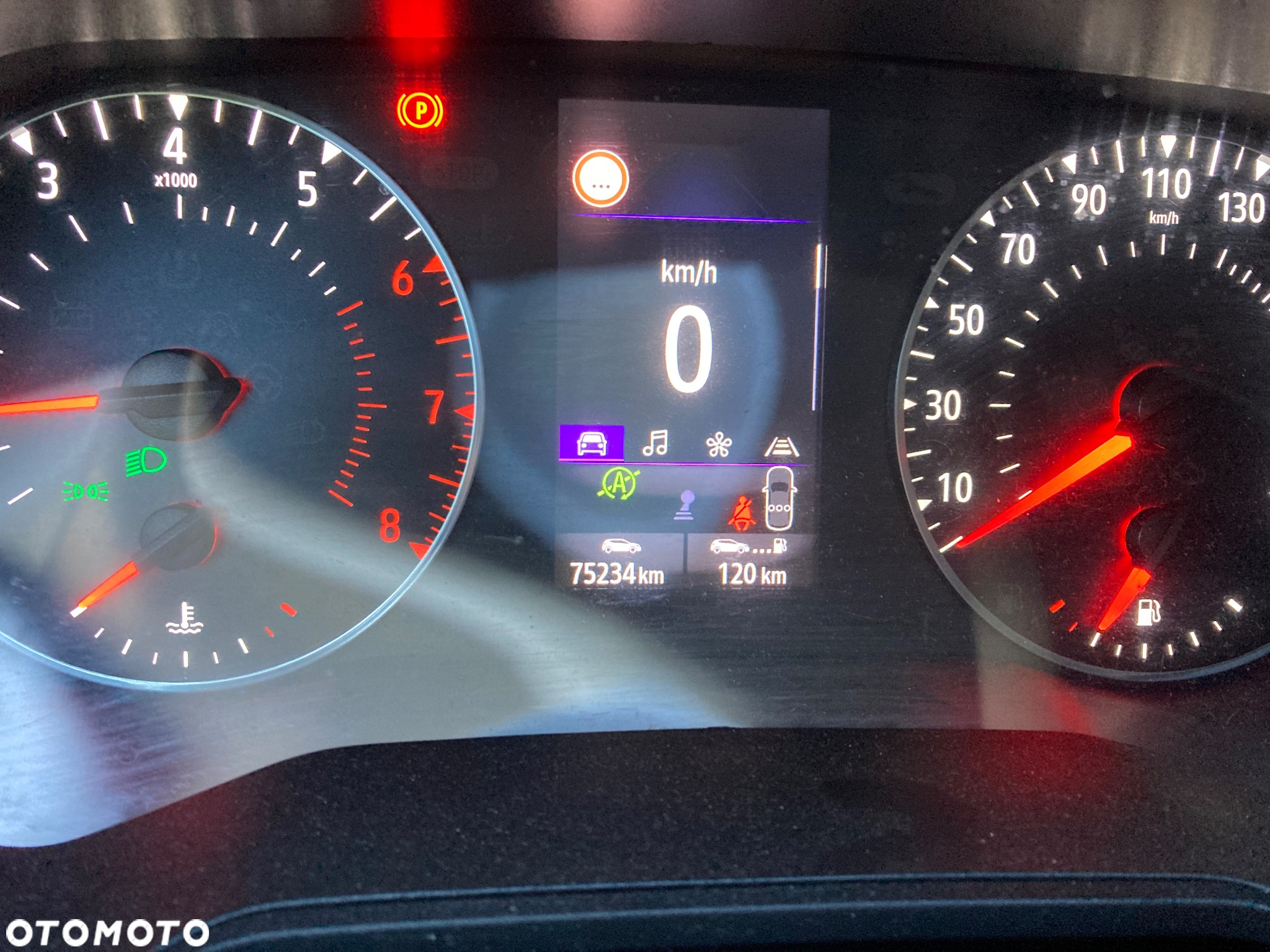 Renault Clio TCe 90 TECHNO - 6