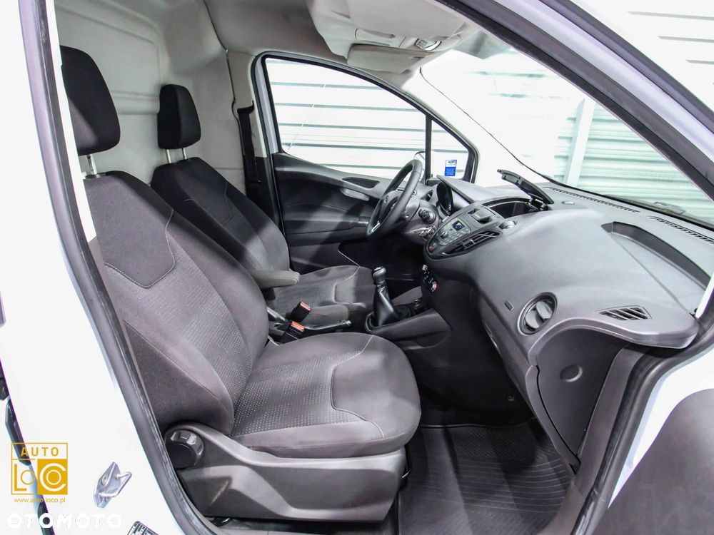 Ford TRANSIT COURIER FURGON - 10