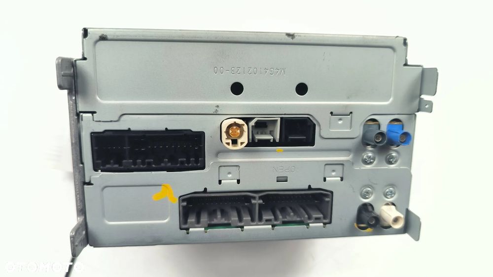 6700083630 Maserati ghibli 2987 TDI 2014 sedan czarny Panel / Radioodtwarzacz CD/DVD/GPS - 2