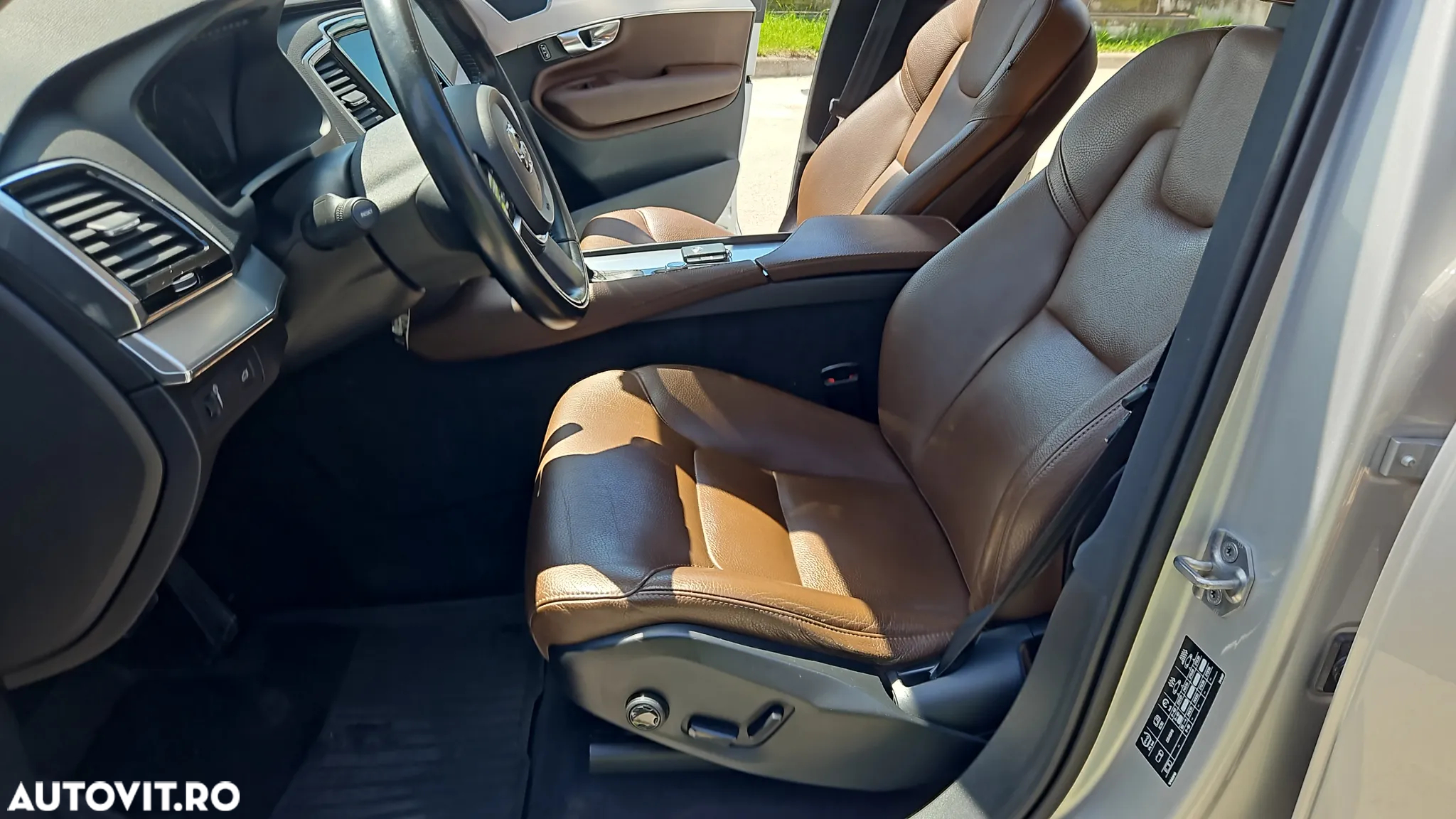 Volvo XC 90 D5 AWD Momentum - 15