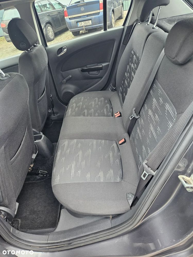 Opel Corsa 1.2 16V Cosmo - 8