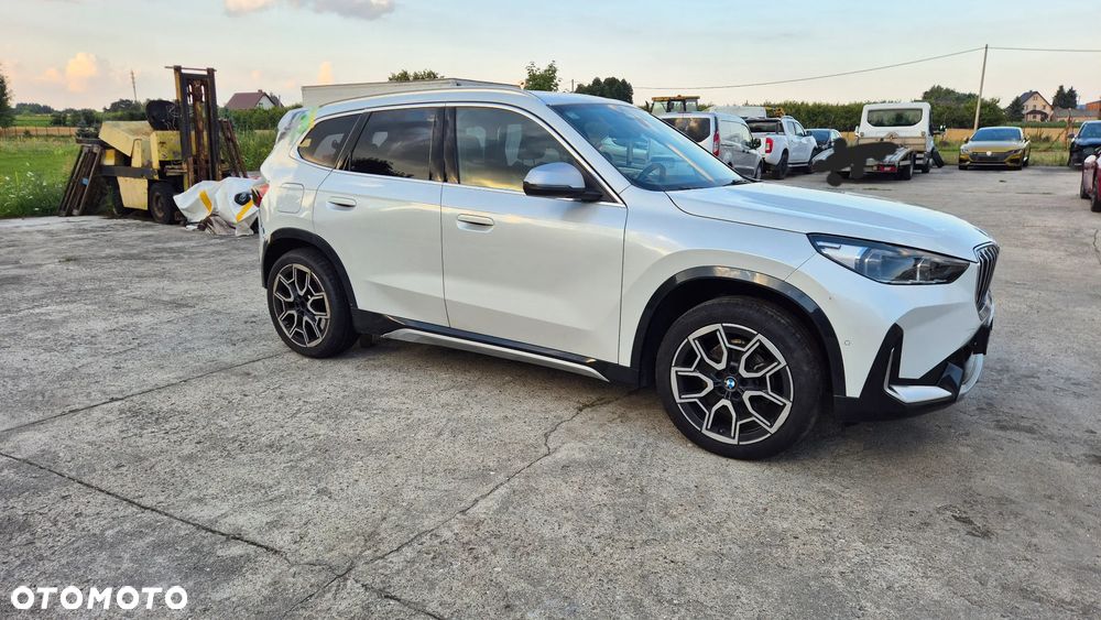 BMW X1 sDrive18d Sport Line - 14
