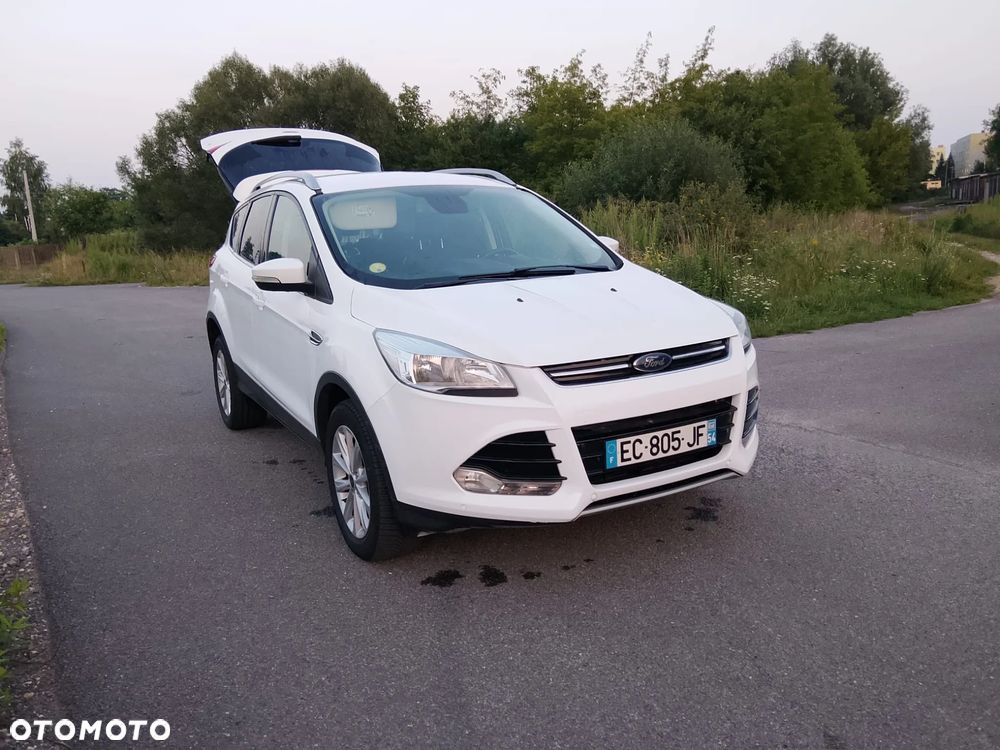 Ford Kuga - 2