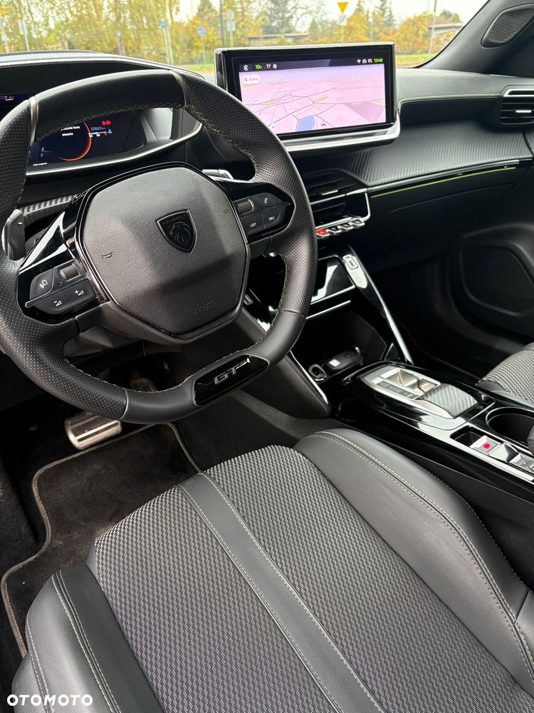 Peugeot 2008 1.2 PureTech GT S&S EAT8 - 31