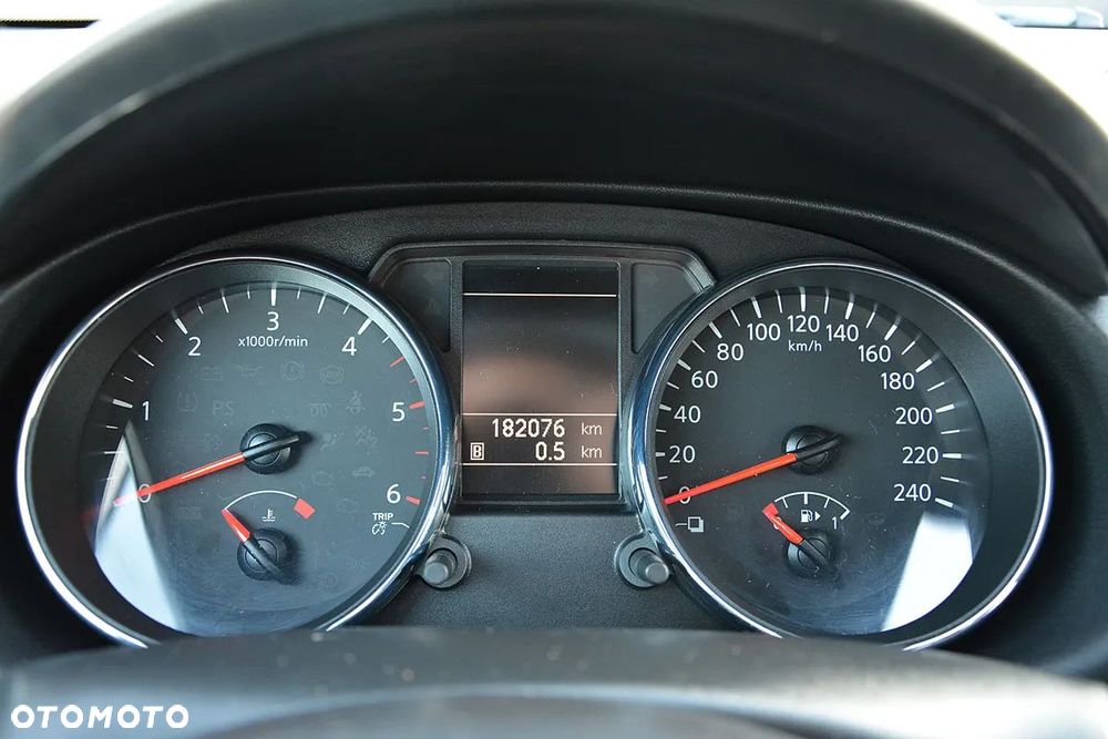 Nissan Qashqai - 28