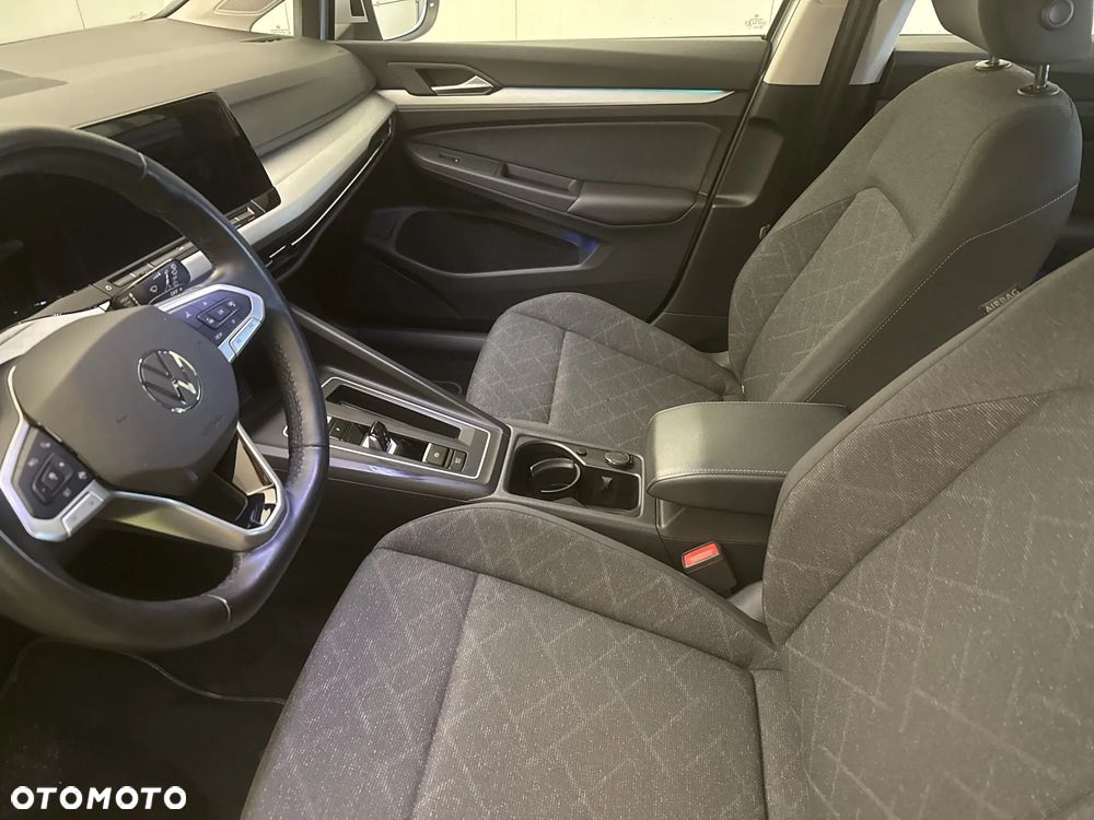 Volkswagen Golf 1.5 eTSI EVO Life DSG - 11