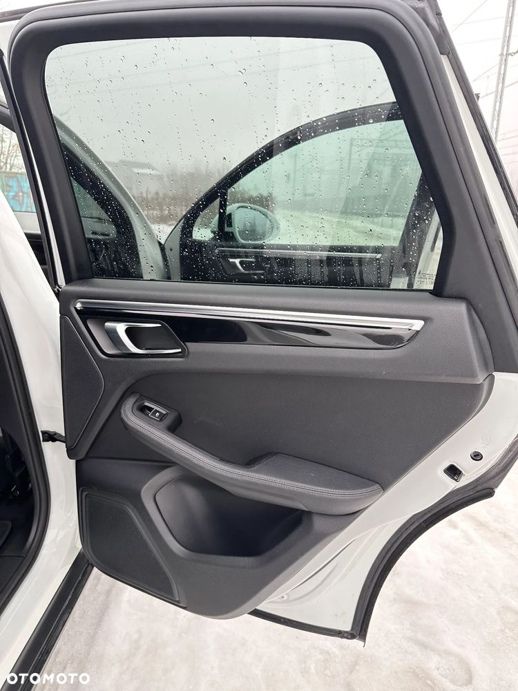 Porsche Macan PDK - 37