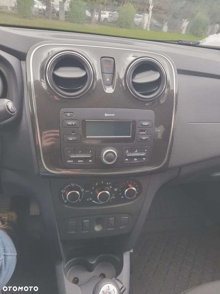 Dacia Sandero 1.0 SCe Laureate - 10