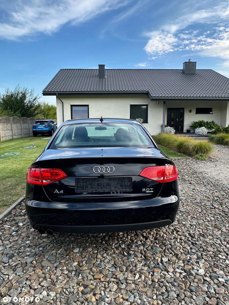 Audi A4 2.0 TFSI quattro S tronic Attraction - 4