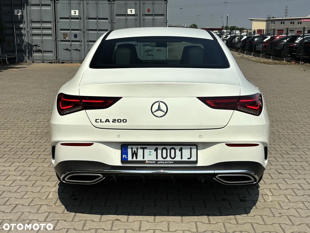 Mercedes-Benz CLA 200 AMG Line 7G-DCT - 24