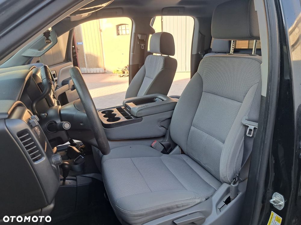 Chevrolet Silverado - 18