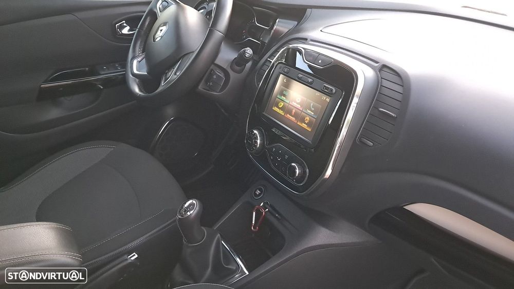 Renault Captur 1.5 dCi Exclusive - 15