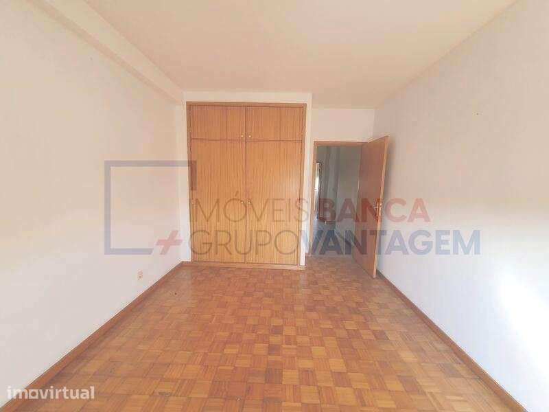 APARTAMENTO T2 - FANZERES - Grande imagem: 5/7