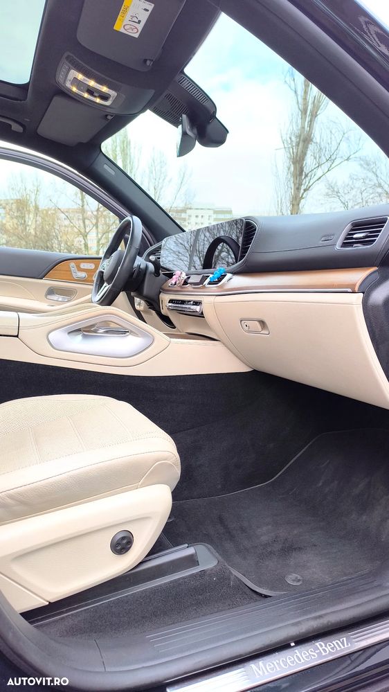 Mercedes-Benz GLE - 11