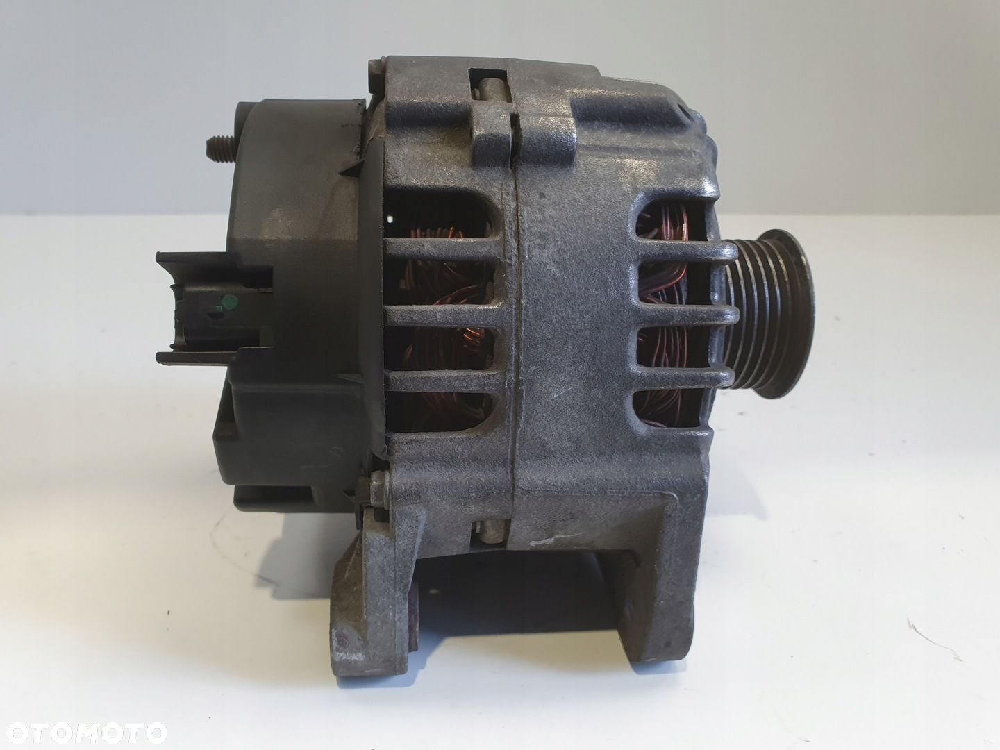 Nissan Primera P12 1.9 DCI ALTERNATOR 8200495305 valeo 125A - 6