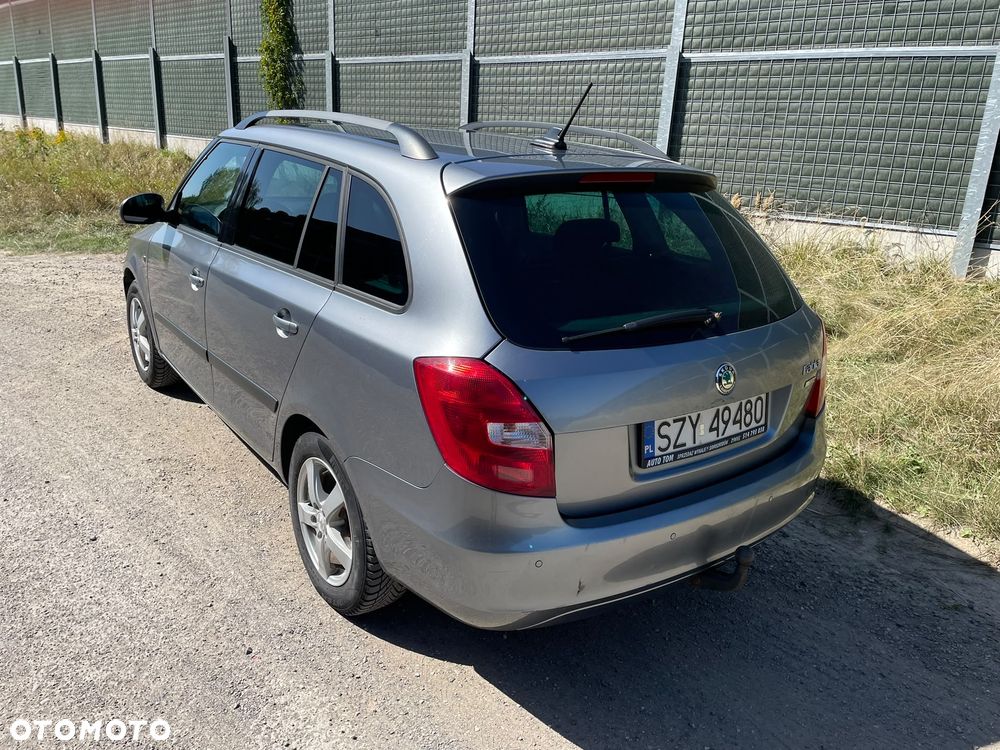 Skoda Fabia - 8