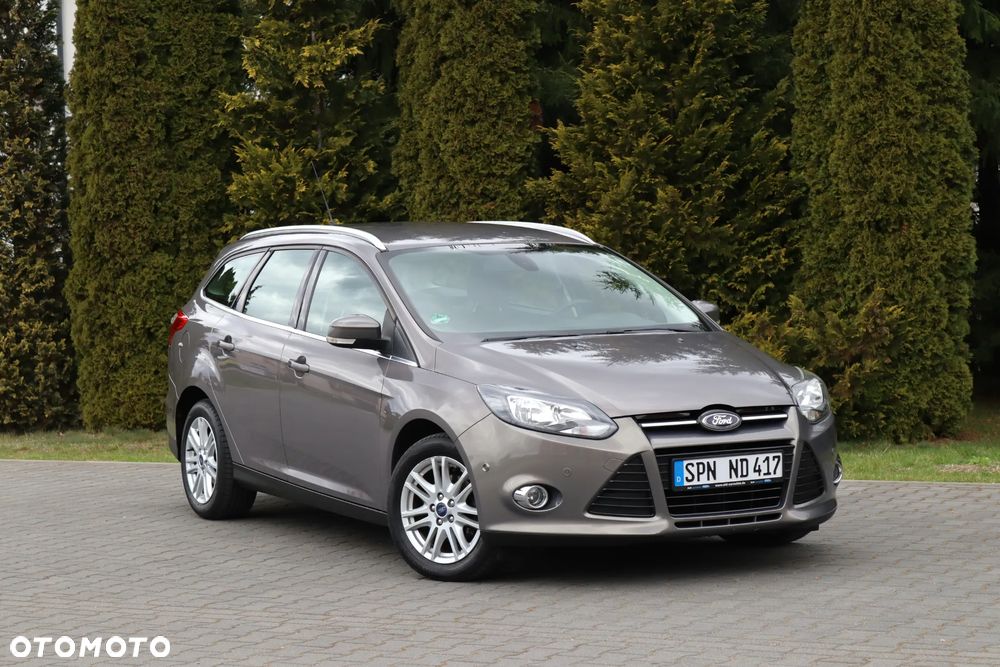 Ford Focus SW 1.6 TDCi DPF S&S Titanium - 13