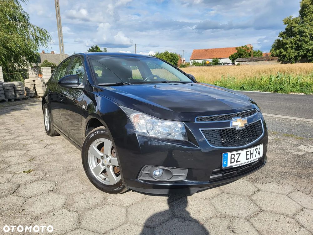 Chevrolet Cruze 1.6 - 35