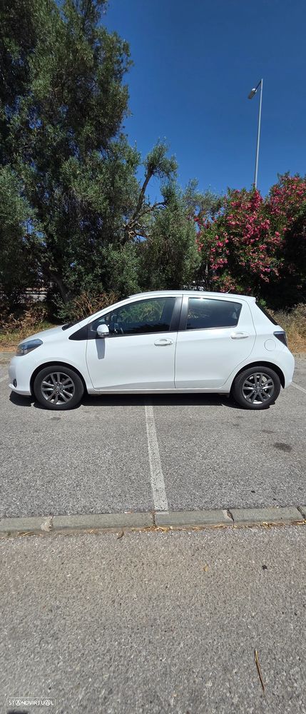 Toyota Yaris - 3