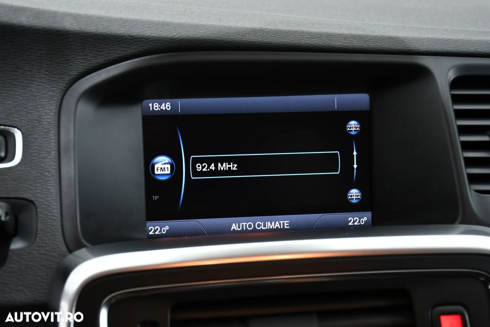 Volvo V60 D2 Start-Stop Momentum - 17