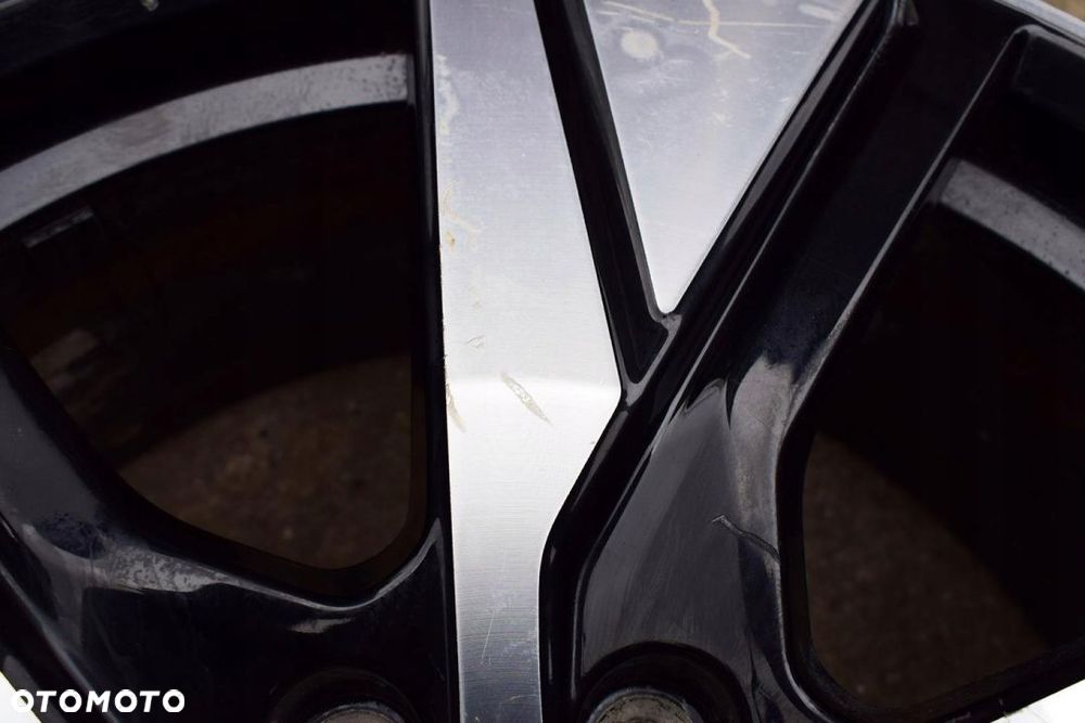 VOLVO 19 XC40 II Nowy Model Oryginał - 5