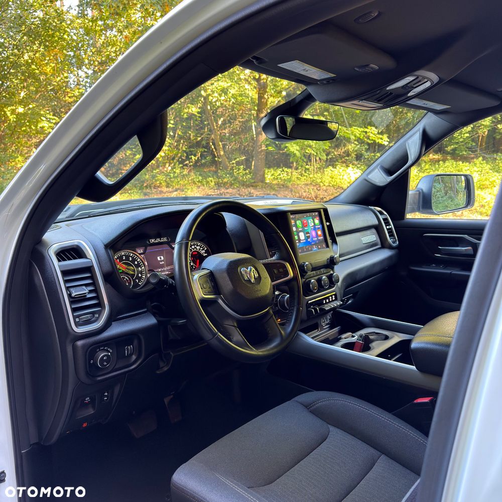 RAM 1500 - 10