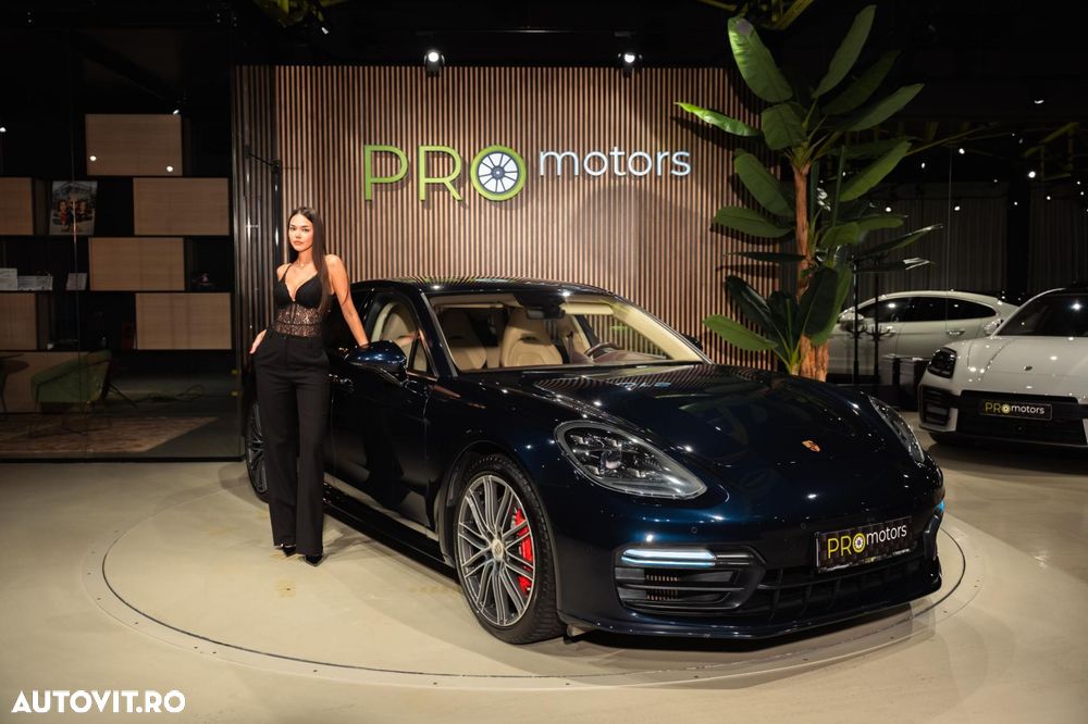 Porsche Panamera - 27