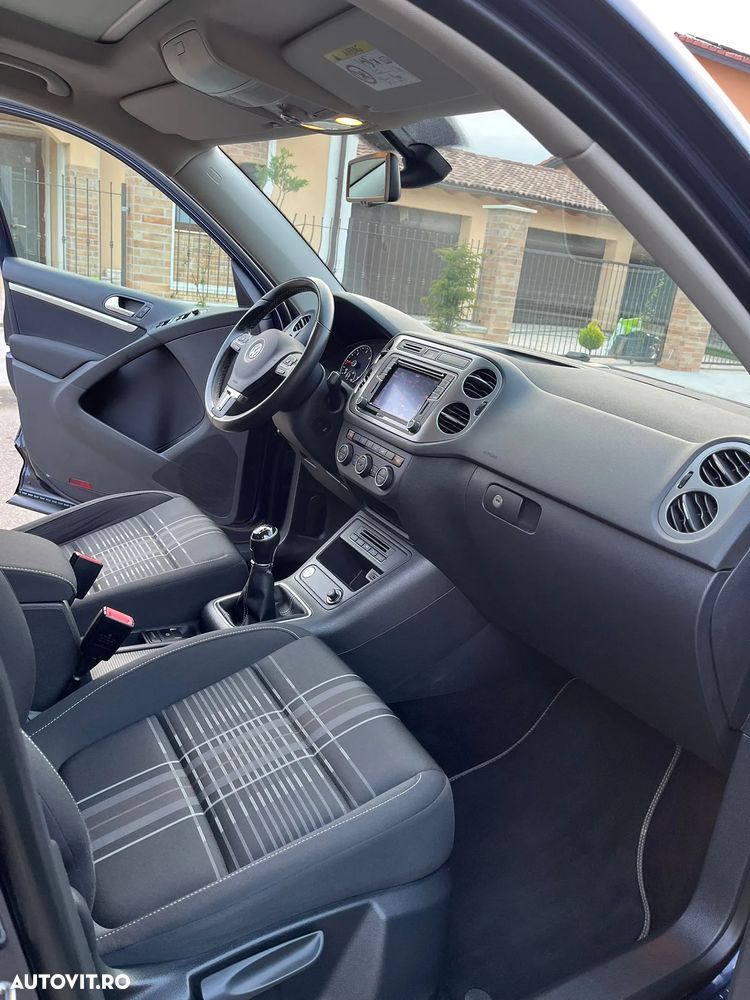 Volkswagen Tiguan - 7