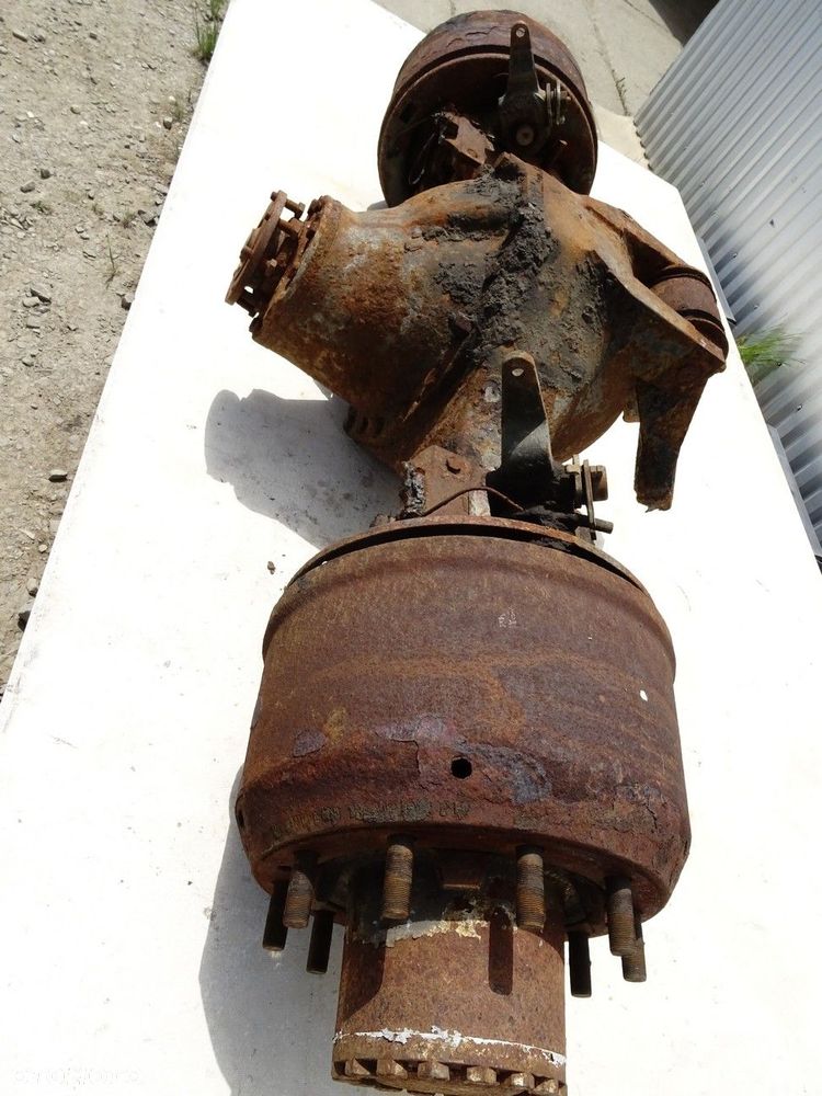 MOST TYŁ DYFER  SETRA Series 200 1972 - 1991 S215UL 184kW (250KM) 1976-1995 - 2