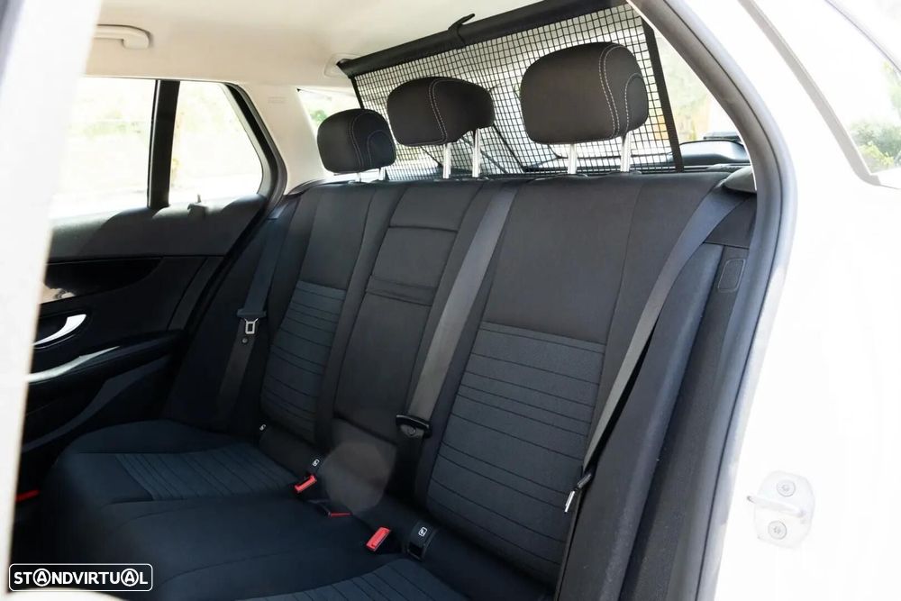 Mercedes-Benz C 220 - 33